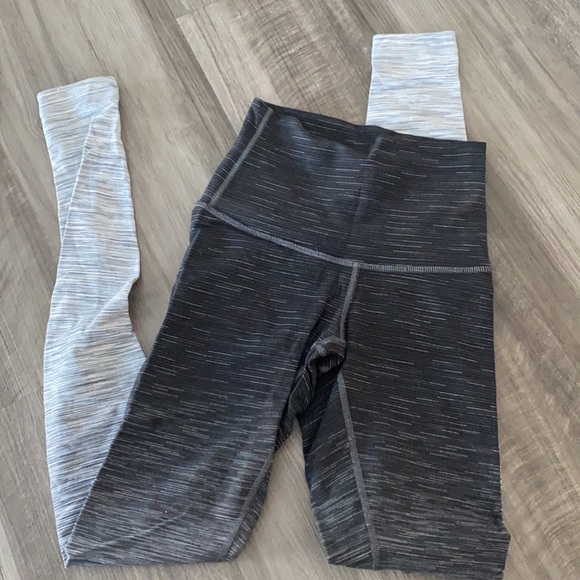 Lululemon leggings - Picture 4 of 5